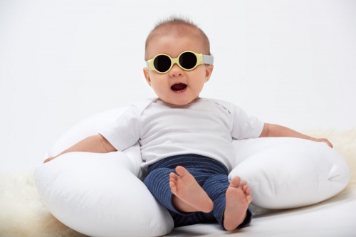 Beaba Baby Sunglasses - Maximum Protection 0-9 months Tender Yellow