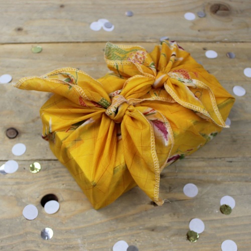 Siesta Crafts Fairtrade Handmade Reusable Festive GIft Wrapping