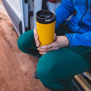 Klean Kanteen Insulated TK Wide - Perfect for Coffee or Cold Drinks On The Go 592ml/20oz Cafe Cap Purple Potion