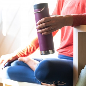 Klean Kanteen Insulated TK Wide - Perfect for Coffee or Cold Drinks On The Go 592ml/20oz Cafe Cap Purple Potion